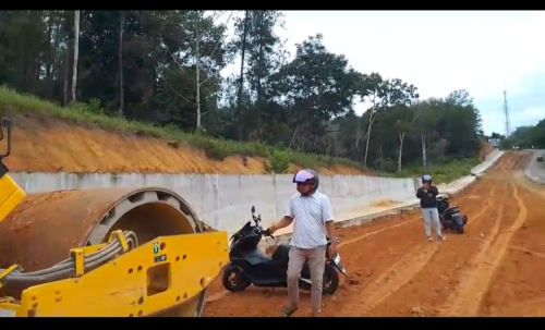 Drama Lahan atau Modus Lama? Penghentian Proyek Jalan Kampar Dibalik Sosok yang Sama