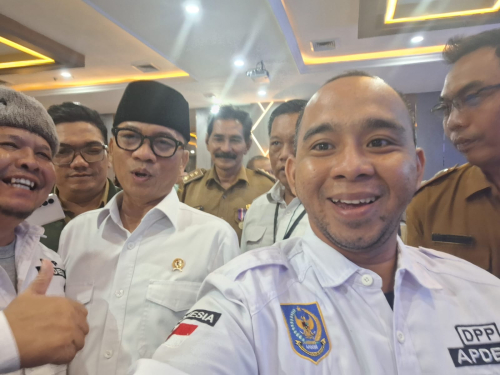 Ketua DPC Apdesi Kampar Fajrul Hapzi Hadiri Audiensi dengan Menteri PDT Di Jakarta