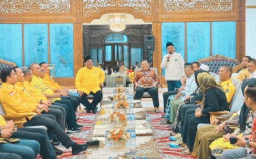 Parisman Nyelonong Hadir saat Wagub SF Hariyanto Jamu DPP Golkar, ini Kata Ida Yulita Susanti