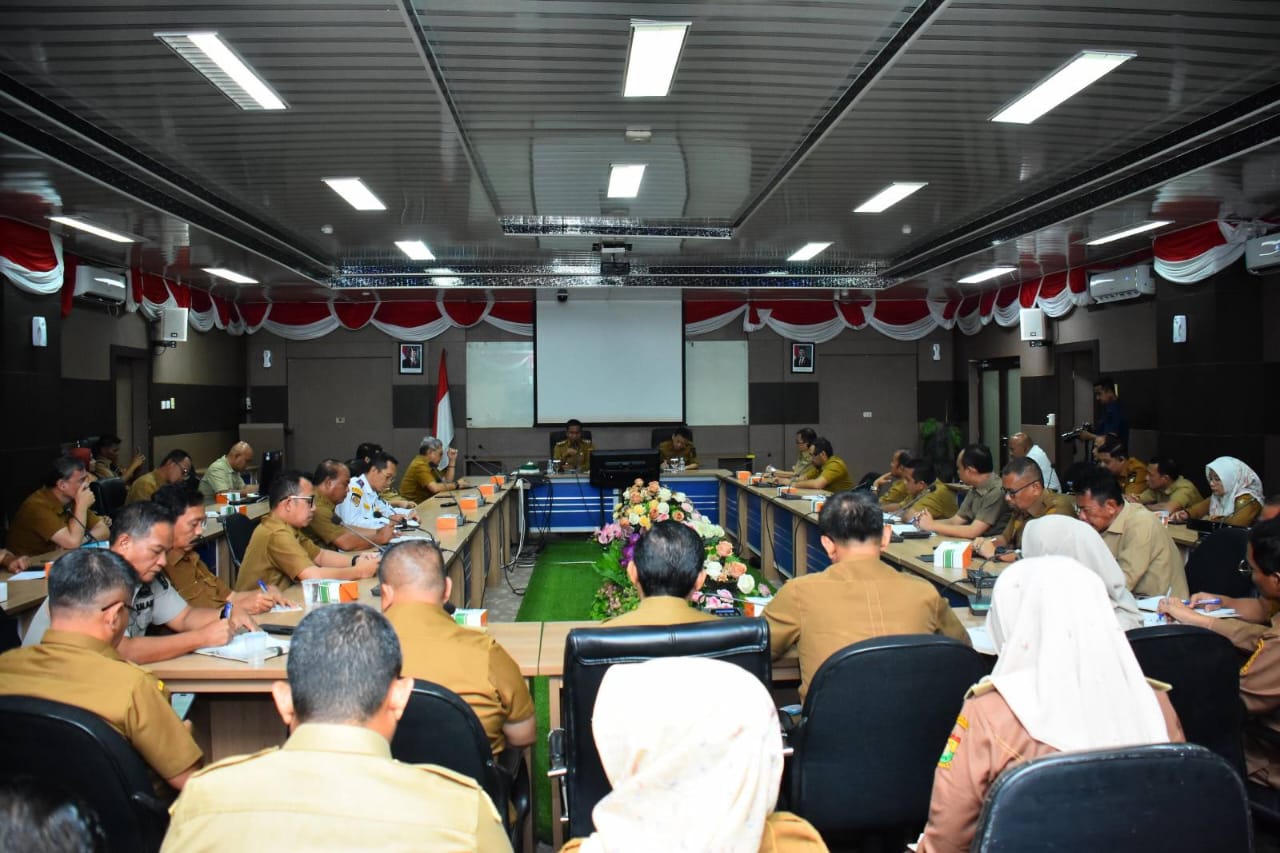 Cegah Aksi Meluas, Bupati Kampar Pimpin Rapat Antisipasi Gejolak Daerah