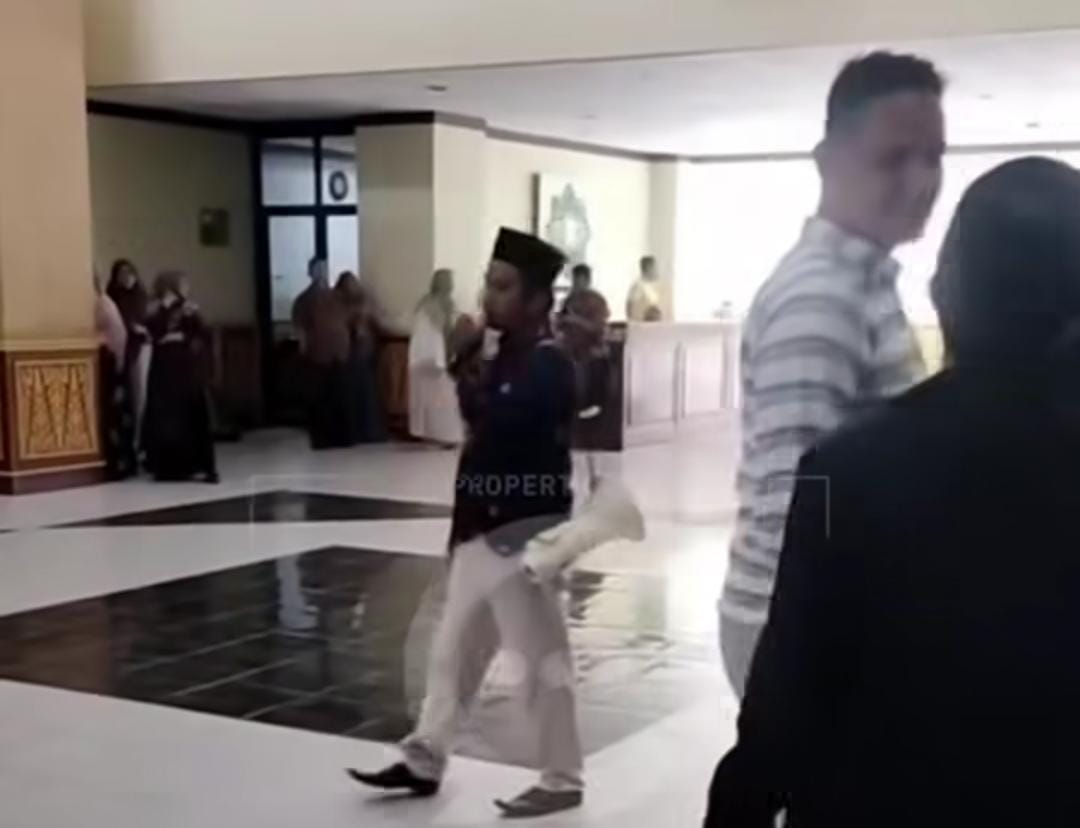 Puluhan Dosen PPPK UIN Suska Demo, Kecam Pernyataan Wakil Rektor Dr. Harris Simaremare