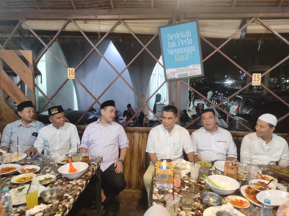 Serikat Perusahaan Pers (SPS) Riau Gelar Buka Bersama dengan Jajaran PT RAPP di Rumah Makan Sinar Kampar Pekanbaru